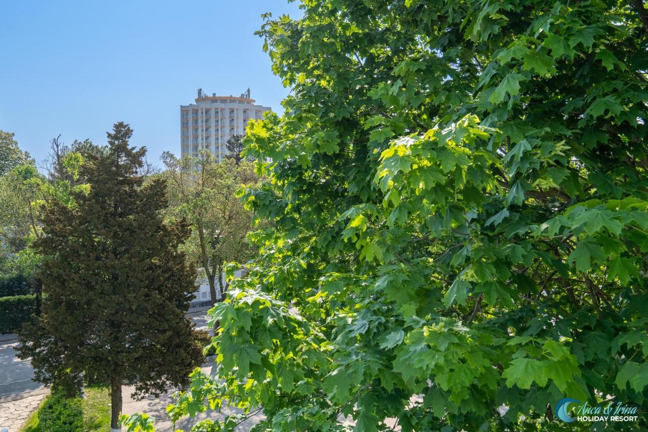 ונוס Hotel Irina מראה חיצוני תמונה