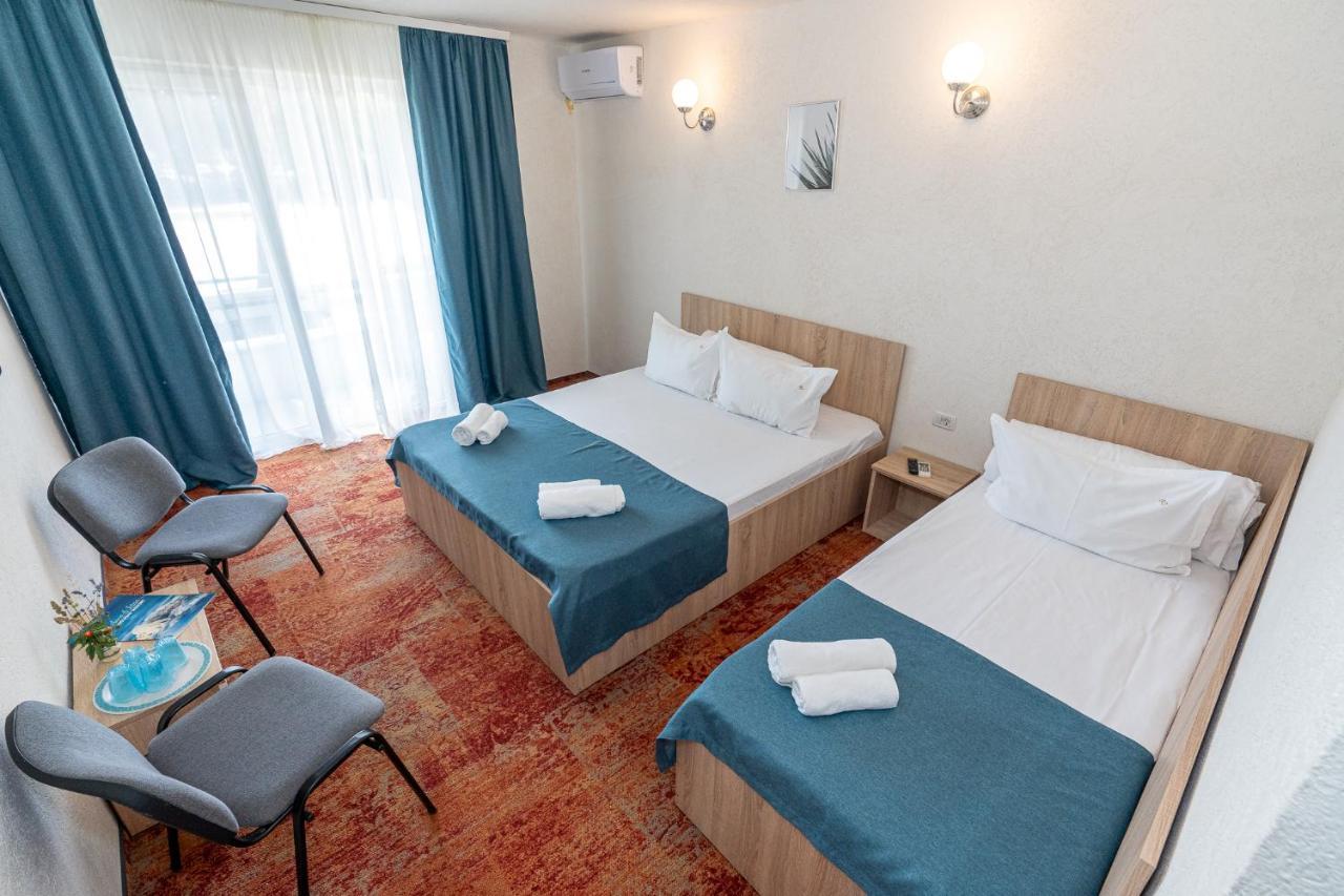 ונוס Hotel Irina מראה חיצוני תמונה