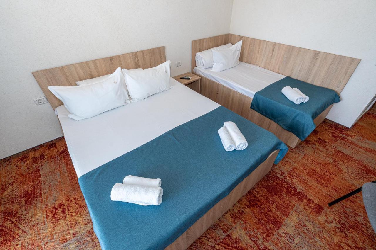ונוס Hotel Irina מראה חיצוני תמונה